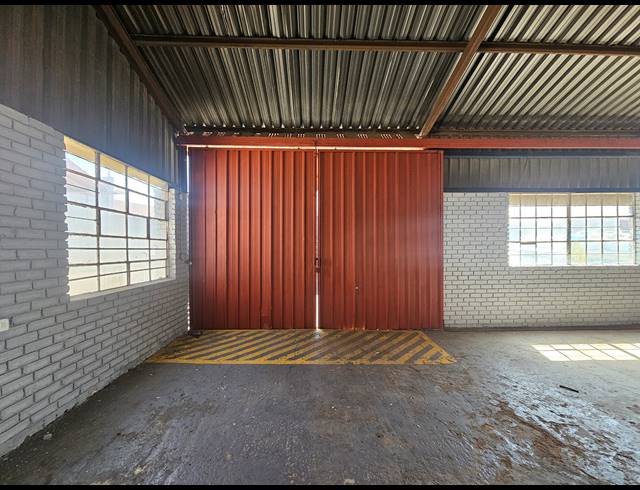 297M² FACTORY TO LET IN ANDERBOLT
